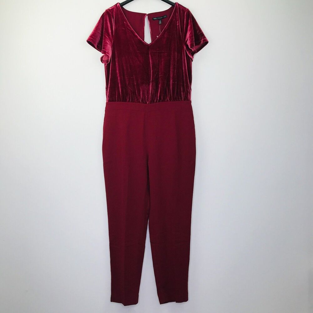 White House Black Market Women's 10 Jumpsuit Red Velvet V-Neck One Piece NWT BK6